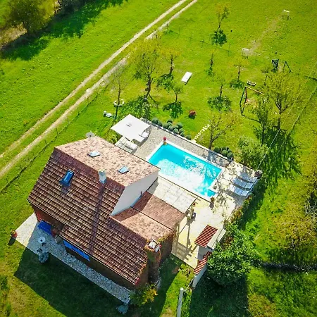 Romansa Near Split- Heated Pool Peace, Bbq فيلة Krusvar