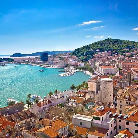 فيلة Romansa Near Split- Heated Pool Peace, Bbq Krusvar