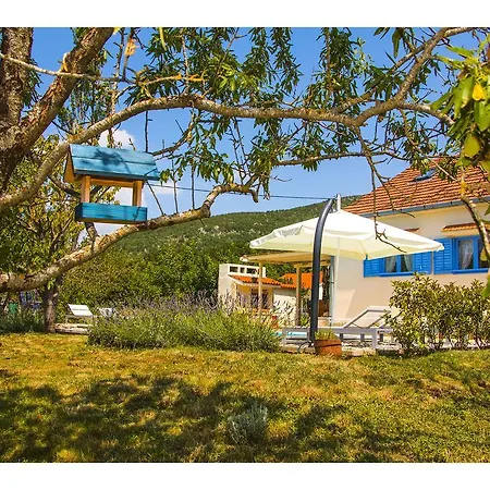 וילה Romansa Near Split- Heated Pool Peace, Bbq
