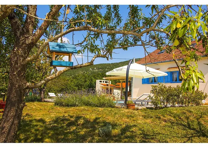 Villa Romansa Near Split- Heated Pool Peace, Bbq