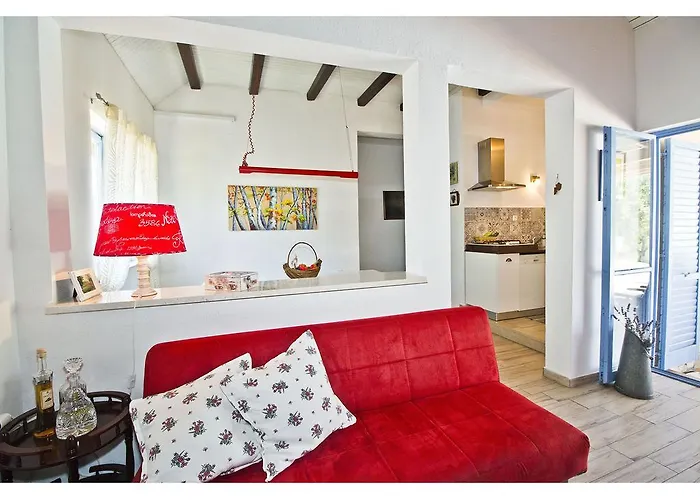 Romansa Near Split- Heated Pool Peace, Bbq *