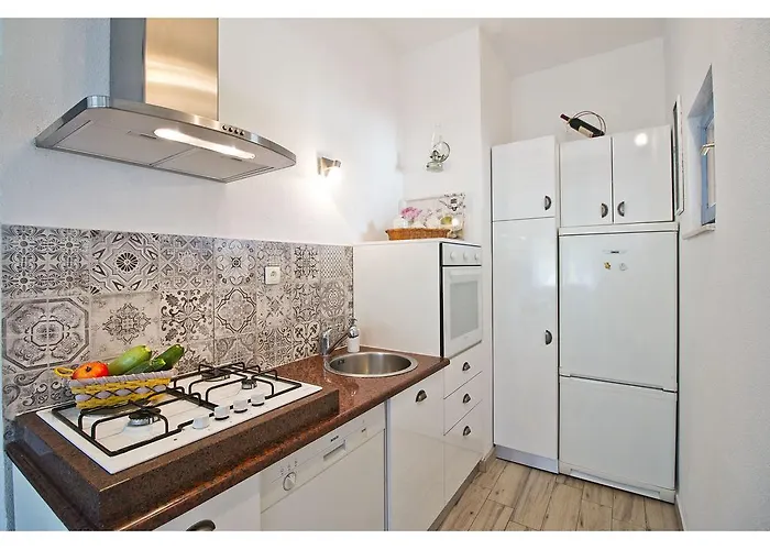 Villa Romansa Near Split- Heated Pool Peace, Bbq Krusvar